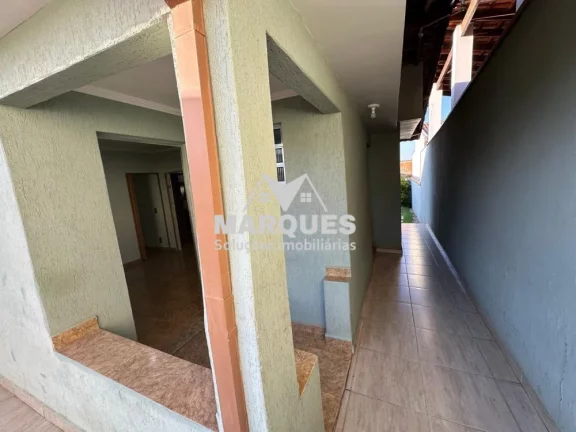 Imagem Imóvel c/ 2 casas em terreno de 435m2