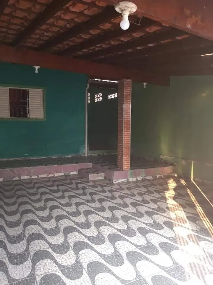 Imagem Casa à venda 2 Quartos, 1 Vaga, 135M², Residencial Mombaça, Pindamonhangaba - SP