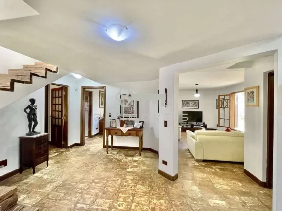 Imagem Casa no Condomínio Moinho Velho 04 Dormitórios sendo 2 suítes
