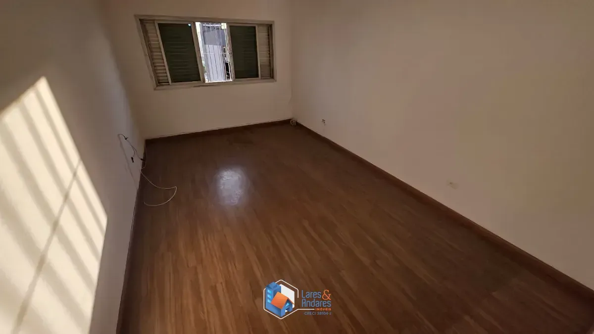 Imagem Sobrado para venda em Vila Paiva com 3 quartos, sendo 1 suíte, 216m²