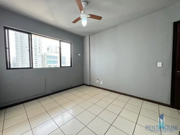 Imagem Apartamento Frente Mar para Venda em Balneário Camboriú, CENTRO, 2 dormitórios, 1 banheiro, 1 vaga