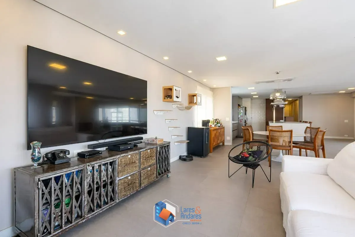 Imagem Apartamento para venda em Vila Andrade com 4 quartos, sendo 4 suítes, 210m²