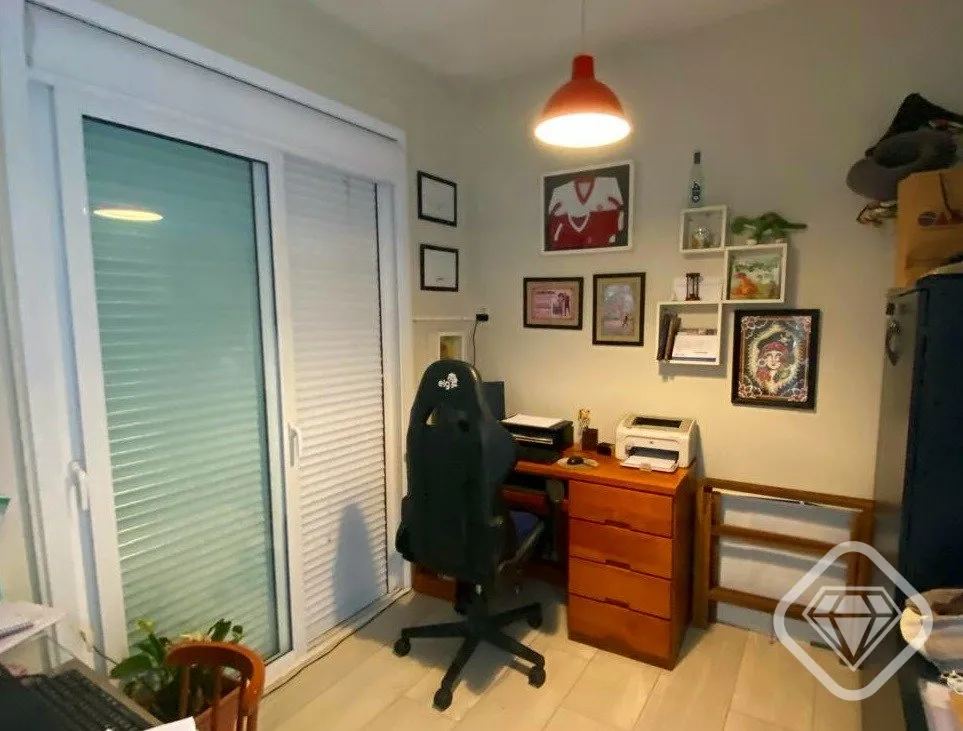 Imagem Cobertura Triplex mobiliada, única e cheia de personalidade na Pedra Redonda

Uma cobertura para qu...