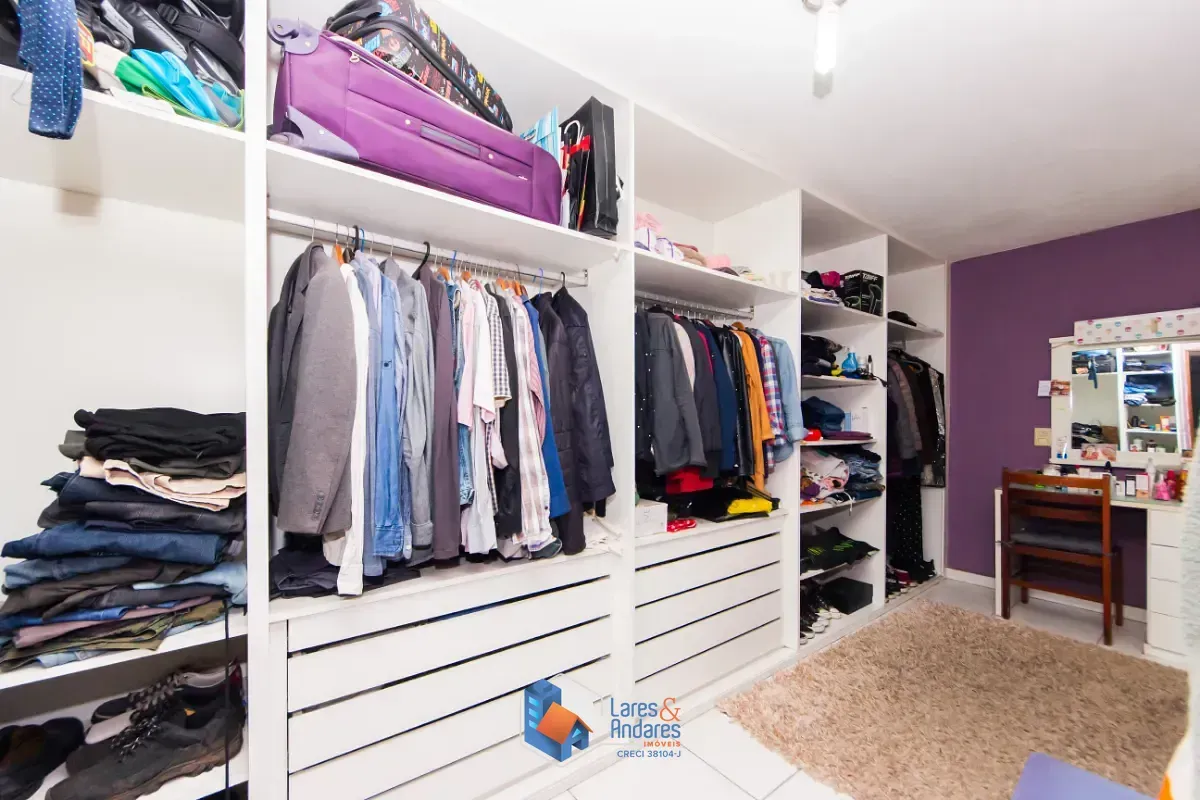 Imagem Casa para venda em Ipiranga com 4 quartos, sendo 1 suíte, 196m²