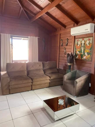 Imagem Casa Aconchegante e Mobiliada com Piscina e Área Gourmet em Ibiraquera - Imbituba/SC