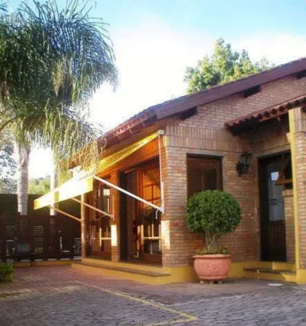 Imagem Casa condomínio, 3 dormitórios, 1 suíte, 2 vagas