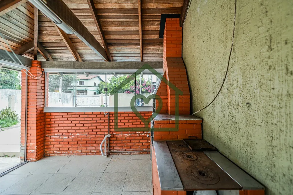 Imagem Sobrado com piscina, espaço gourmet completo e vista panorâmica ? oportunidade imperdível! 
 
Exc...