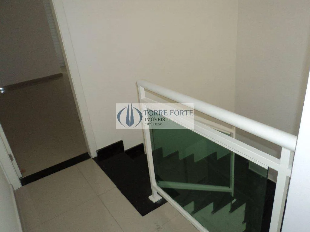 Imagem Sobrado com 3 dormitorios 3 suites 3 vagas 2 sacadas na Vila Guilhermina