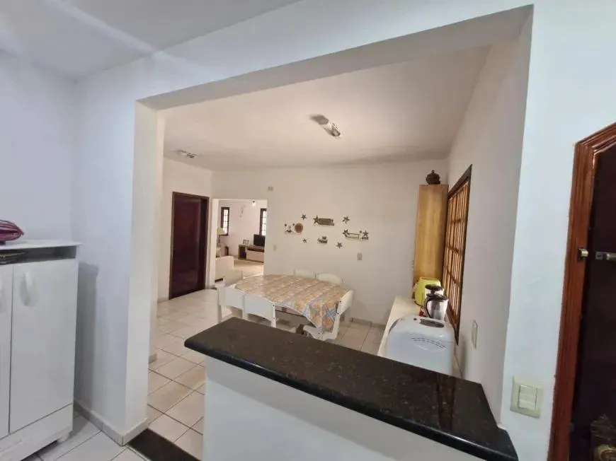 Imagem Chácara de luxo em condomínio: 5 quartos, 1 suíte, 370m² - Venda em Itu-SP