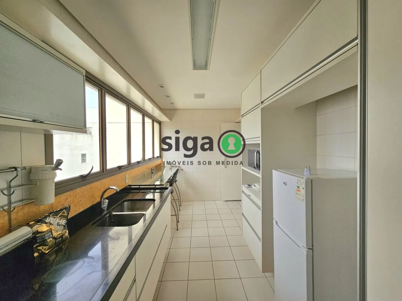 Imagem Apartamento 147 metros 3 suítes 3 vagas e depósito com localização estratégica no Campo Belo