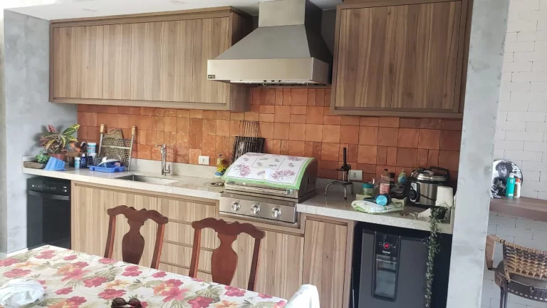 Imagem Sobrado com 3 dormitórios à venda, 155 m² por R$ 1.200.000,00 - Lagoinha - Ubatuba/SP