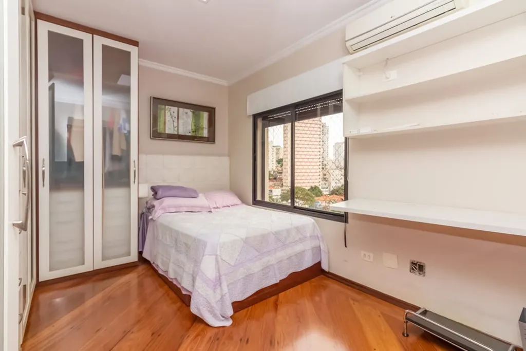 Imagem Apartamento à venda em São Paulo, Aclimação, com 4 quartos, 198m2