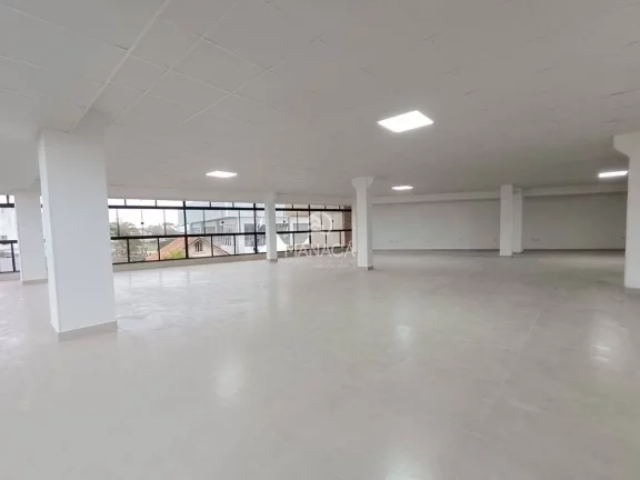 Imagem Sala Comercial primeiro andar de esquina localizada no bairro Centro de Barra Velha - SC