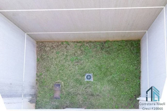 Imagem Sobrado 03 quartos c/suíte, ático, no Tarumã em Curitiba PR