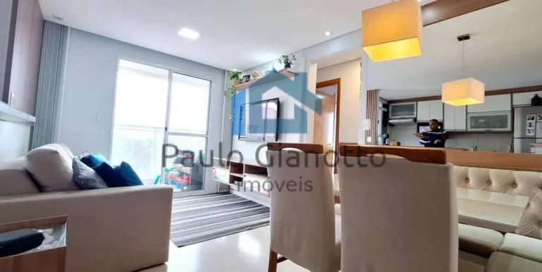 Imagem Lindo Apartamento à venda no coração da Granja Viana