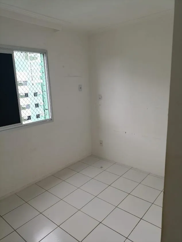 Imagem 2/4 com suíte no melhor Condomínio Clube de Lauro de Freitas