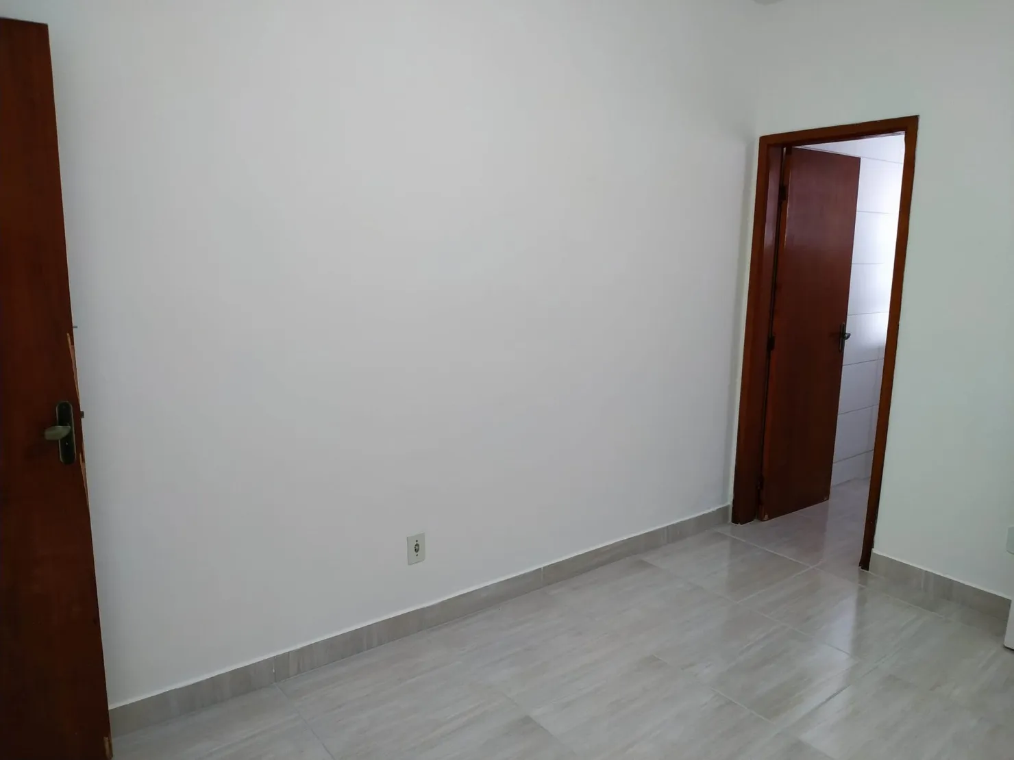 Imagem Casa à venda 2 Quartos, 1 Suite, 2 Vagas, 125M², Residencial e Comercial Cidade Morumbi, Pindamonhangaba - SP