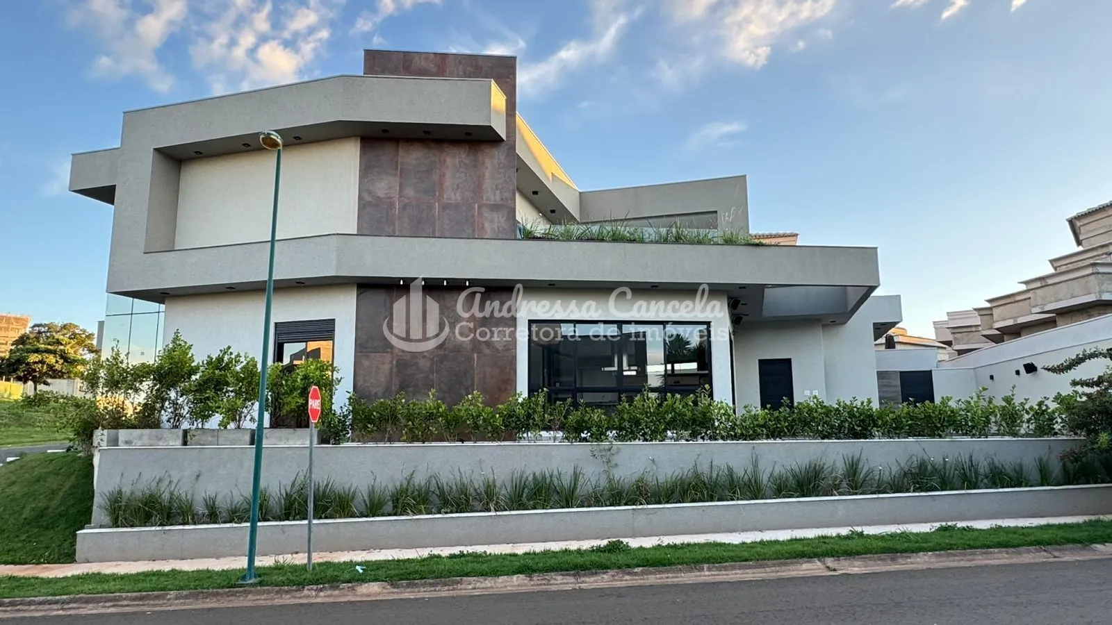 Imagem Quinta do Golfe Jardins - Sobrado com 4 suítes à venda, 385 m² por R$ 5.800.000 - Quinta do Golfe Jardins - São José do Rio Preto/SP