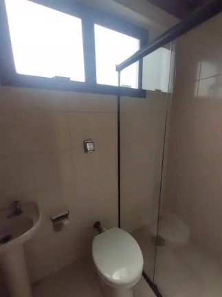 Imagem Apartamento Centro PiracicabaCom 150 m² o imóvel conta com sala para 2 ambientes com sacada ,lavab...