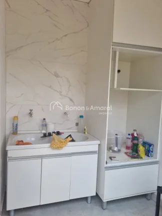 Imagem Excelente oportunidade para quem busca espaço, conforto e versatilidade. O imóvel conta com duas c...