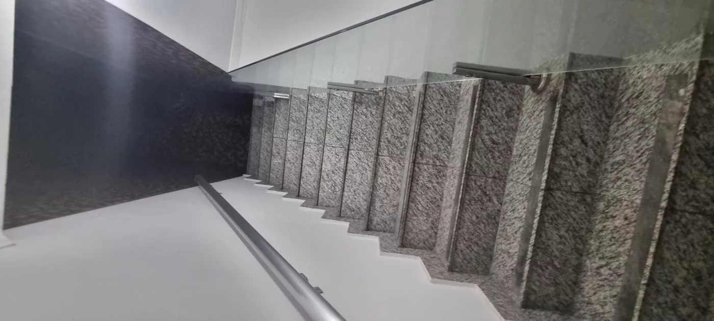 Imagem Casa para Venda em Rio de Janeiro, RAMOS, 4 dormitórios, 1 suíte, 3 banheiros, 1 vaga