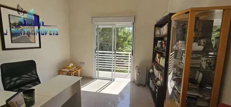 Imagem Casa IMPECÁVEL na Granja Viana - 3 suítes, contemporânea e integrada