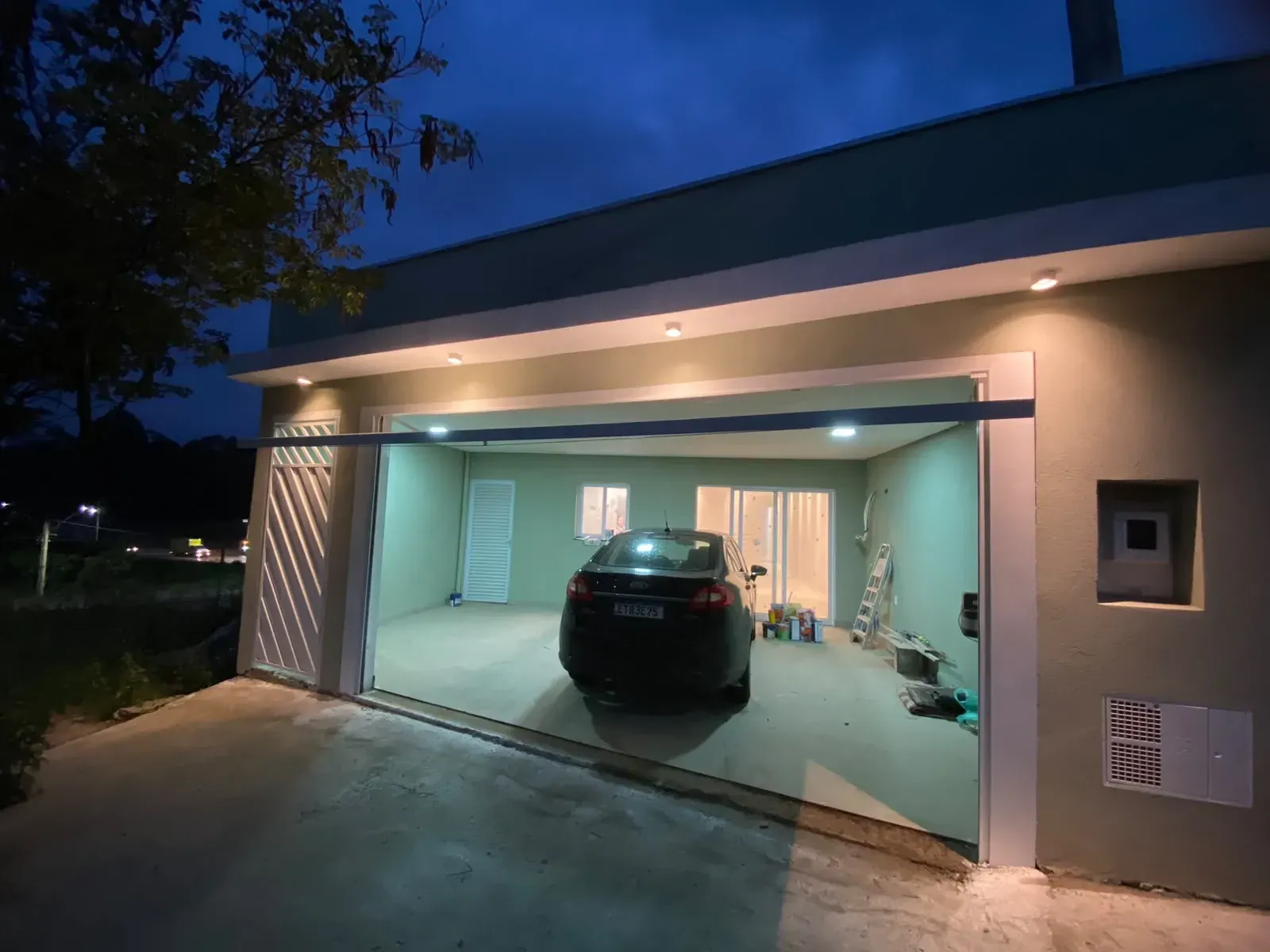 Foto do imóvel Casa de Vila com 3 Quartos à Venda, 120 m² em Rua Salvador, 43 - Loteamento Serra dos Cristais, Várzea Paulista - SP