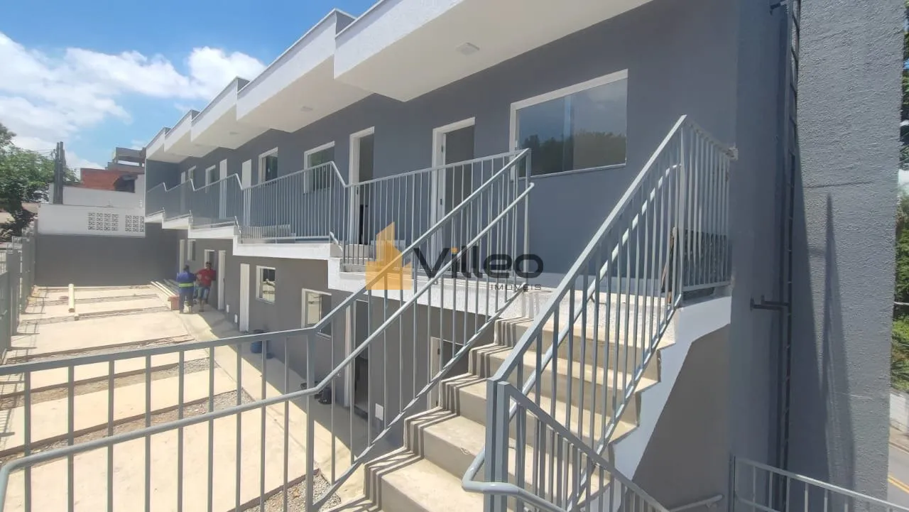 Imagem Seja para morar ou investir, esta charmosa kitnet de 30 m² oferece o equilíbrio ideal entre confor...