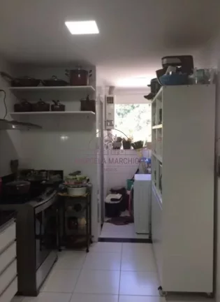 Imagem Ana Ferrari 2 qts com vista para o morro - amplo e montado 2 vagas