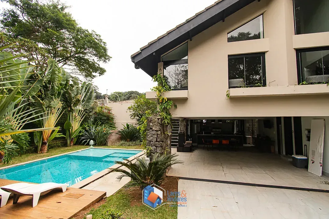 Imagem Sobrado para venda em Jardim Virginia Bianca com 4 quartos, sendo 3 suítes, 312m²