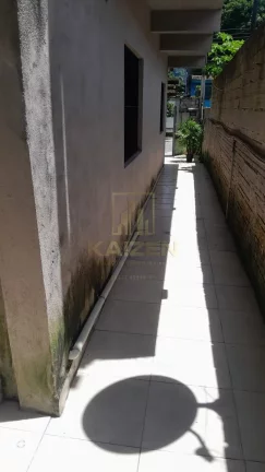 Imagem CASA COM 02 EDÍCULAS CARAGUÁ 3 Dorms. (1 Suíte), RIO DO OURO - CARAGUATATUBASP