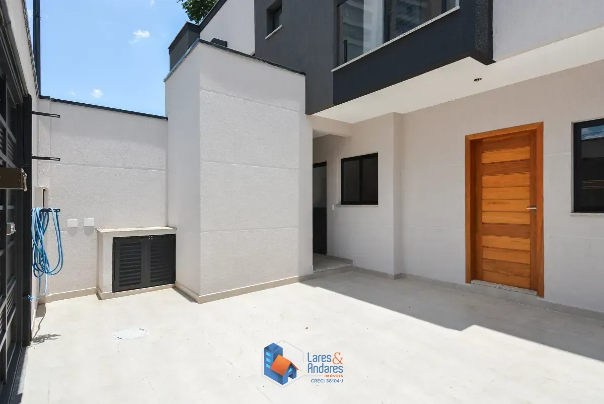 Imagem Sobrado para venda em Vila Gumercindo com 3 quartos, sendo 1 suíte, 150m²