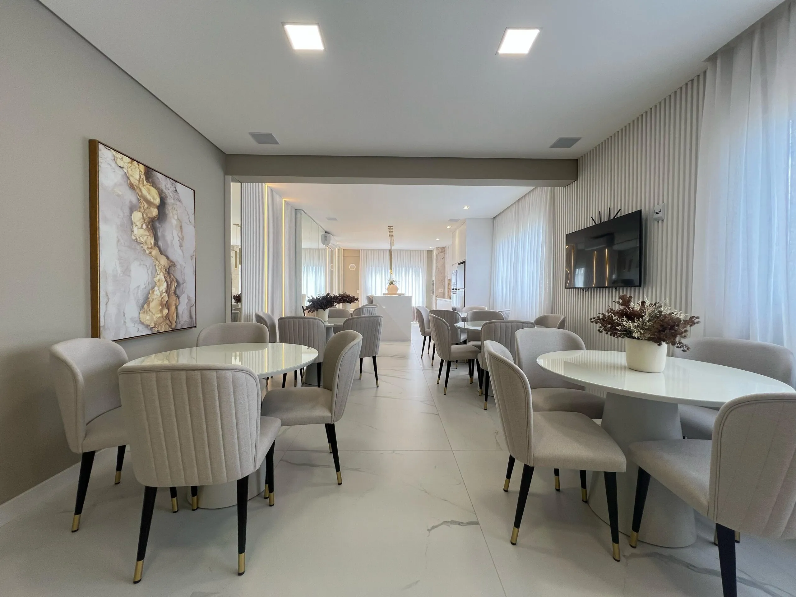Imagem Apartamento com vista para o mar à venda com 112m2 por R$ 2.800.000,00