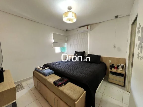 Imagem Sobrado à venda, 324 m² por R$ 1.700.000,00 - Loteamento Portal do Sol I - Goiânia/GO