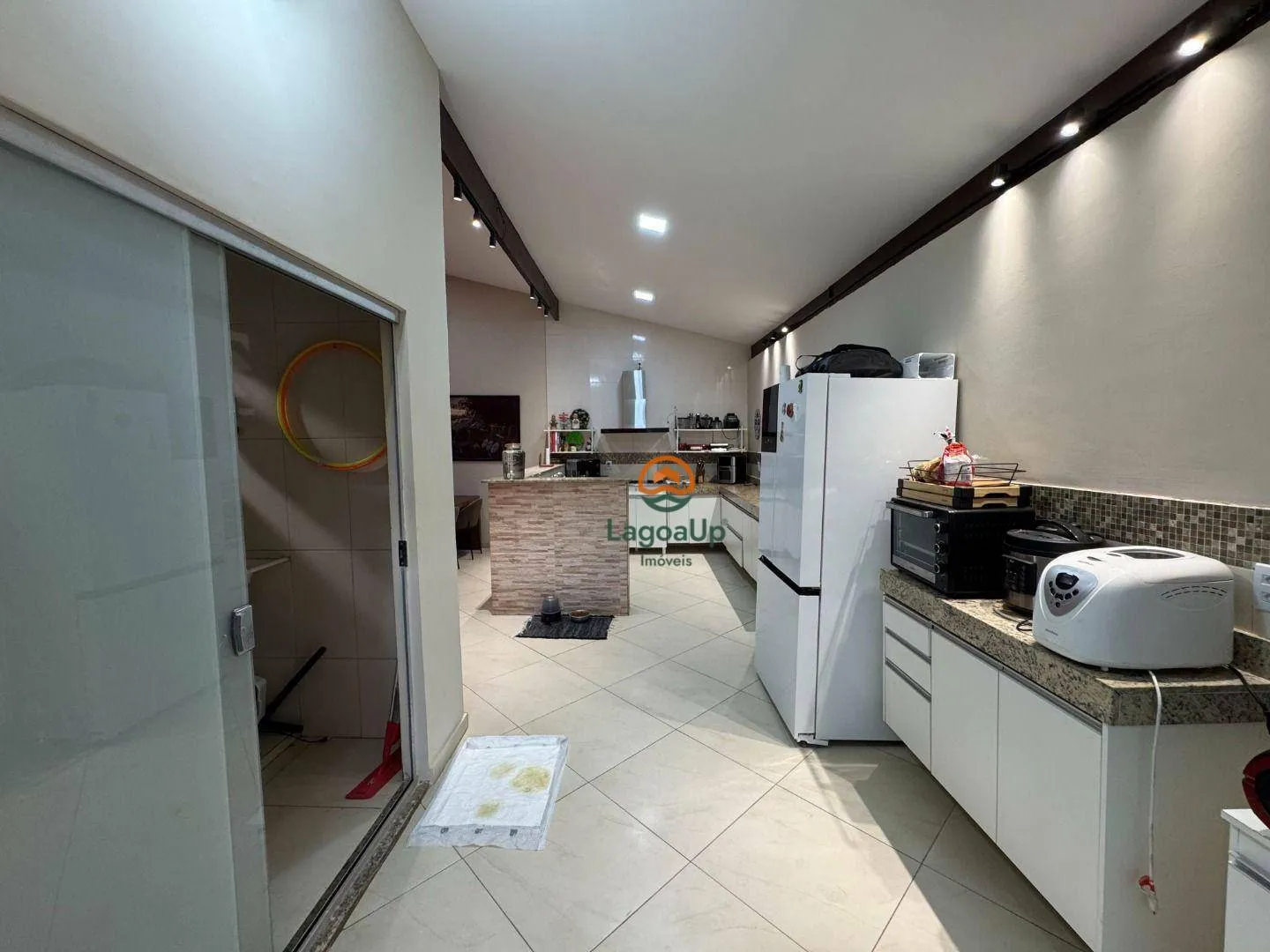 Imagem Casa com 4 dormitórios à venda, 188 m² por R$ 699.000,00 - Centro - Lagoa Santa/MG
