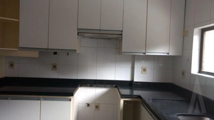 Imagem Apartamento 3Dormitórios dependência - Bairro Atiradores