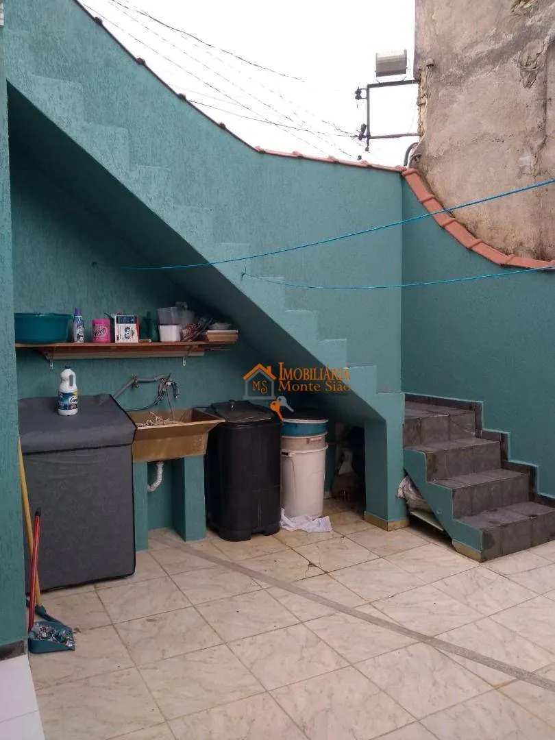 Imagem Sobrado com 3 dormitórios à venda, 270 m² por R$ 954.000,00 - Vila Hulda - Guarulhos/SP