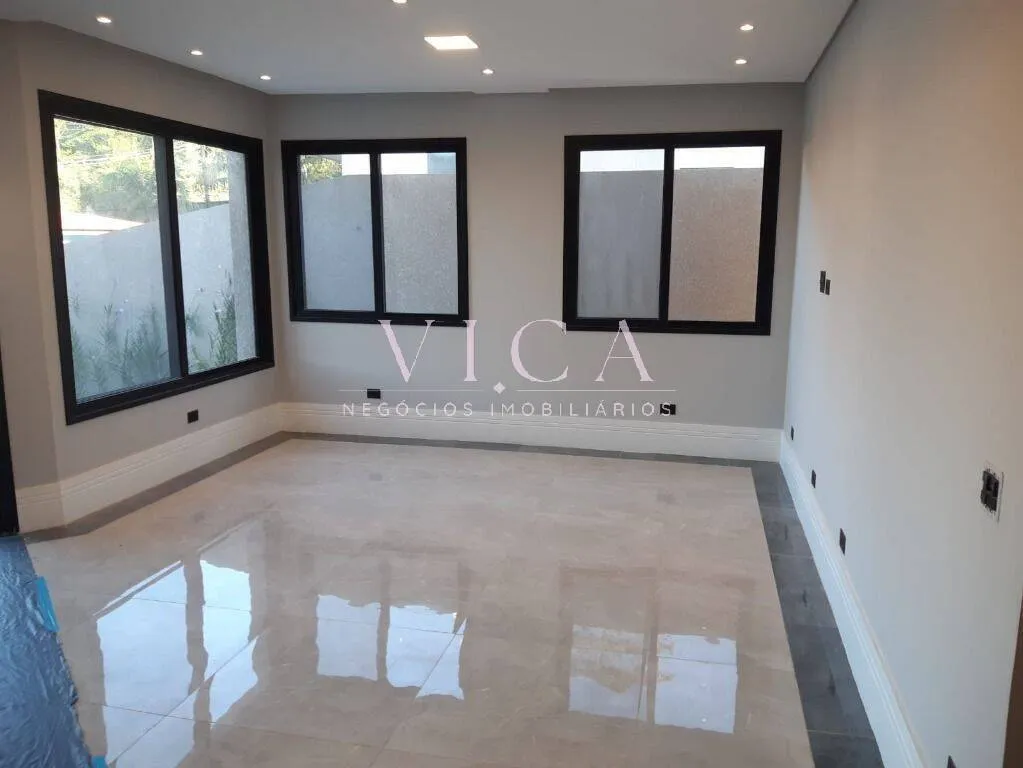 Imagem Casa com 4 dormitórios, 200m², venda por R$ 2.300.000,00 -Alphaville/SP