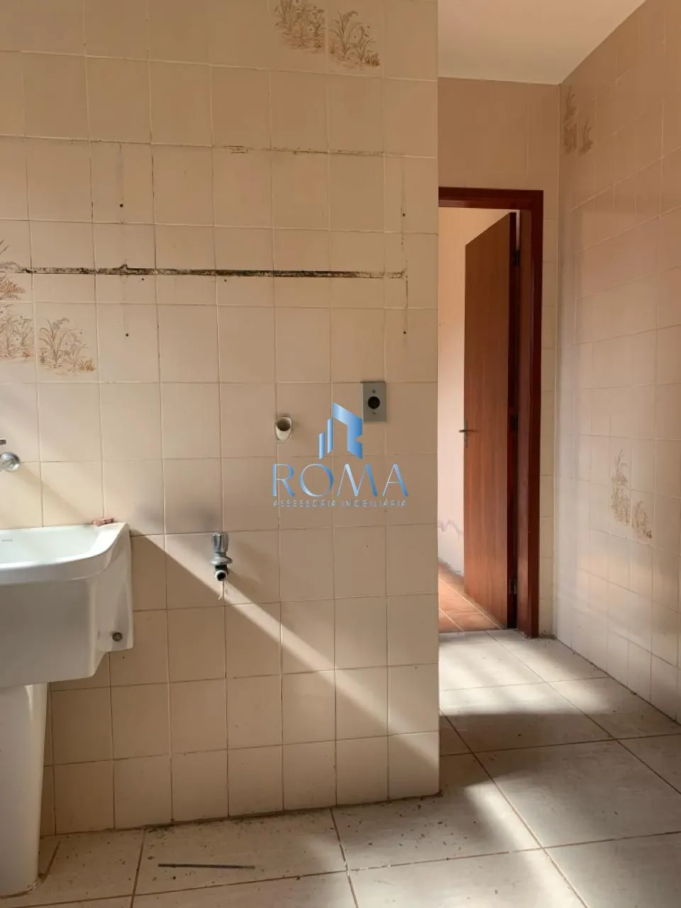 Imagem Excelente terreno localizado no Bairro Perpétuo Socorro, com 03 casas construída
