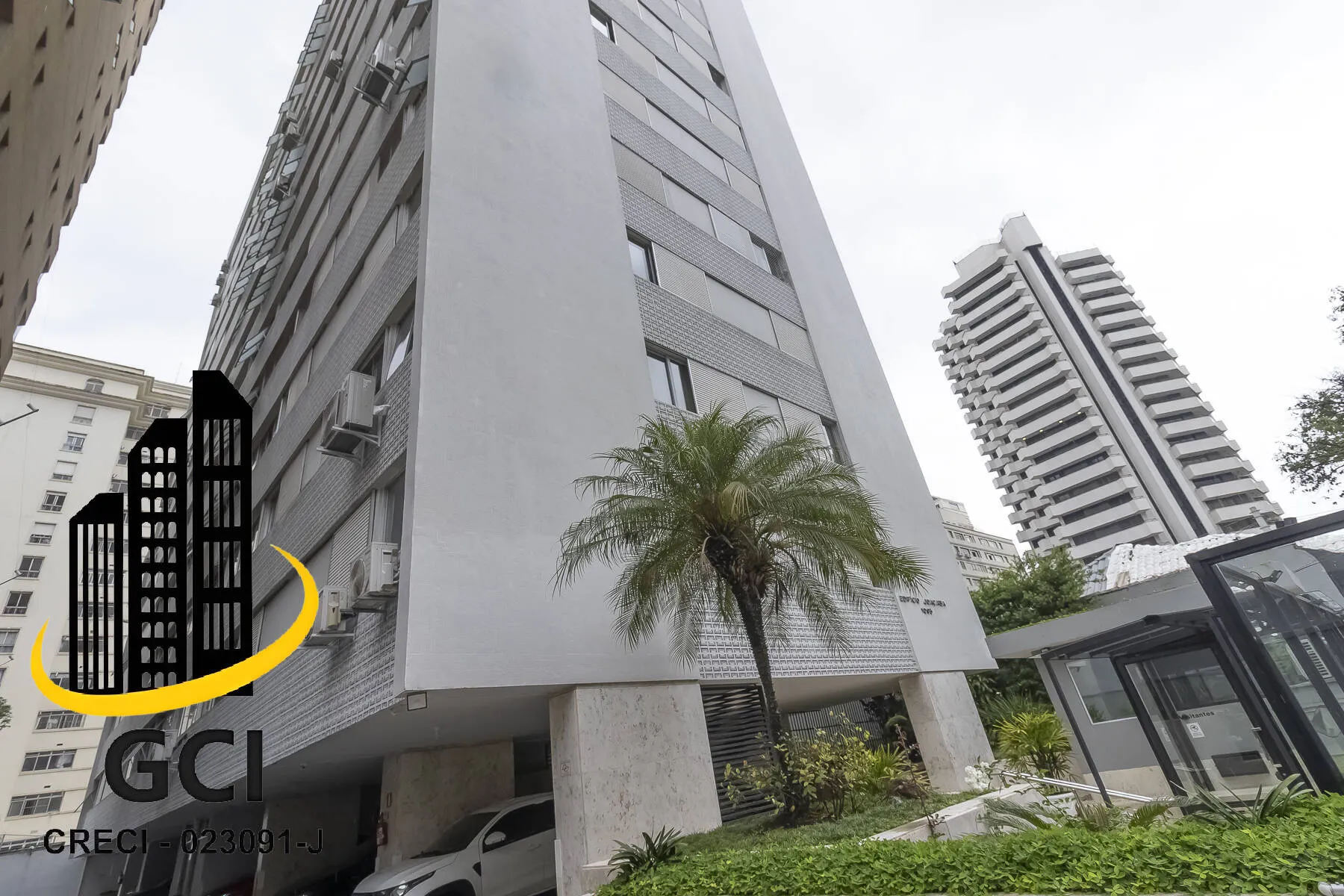 Imagem 100m2 e 1 vaga nos Jardins - simpático, bem reformado e cheio de bossa!