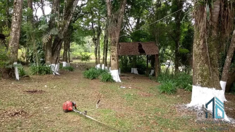 Imagem Linda Chácara - Lazer e Investimento, 17 mil m² com casa, a venda em Colombo Pr