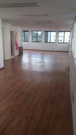 Imagem Conjunto comercial com 120m² para locação em Pinheiros.