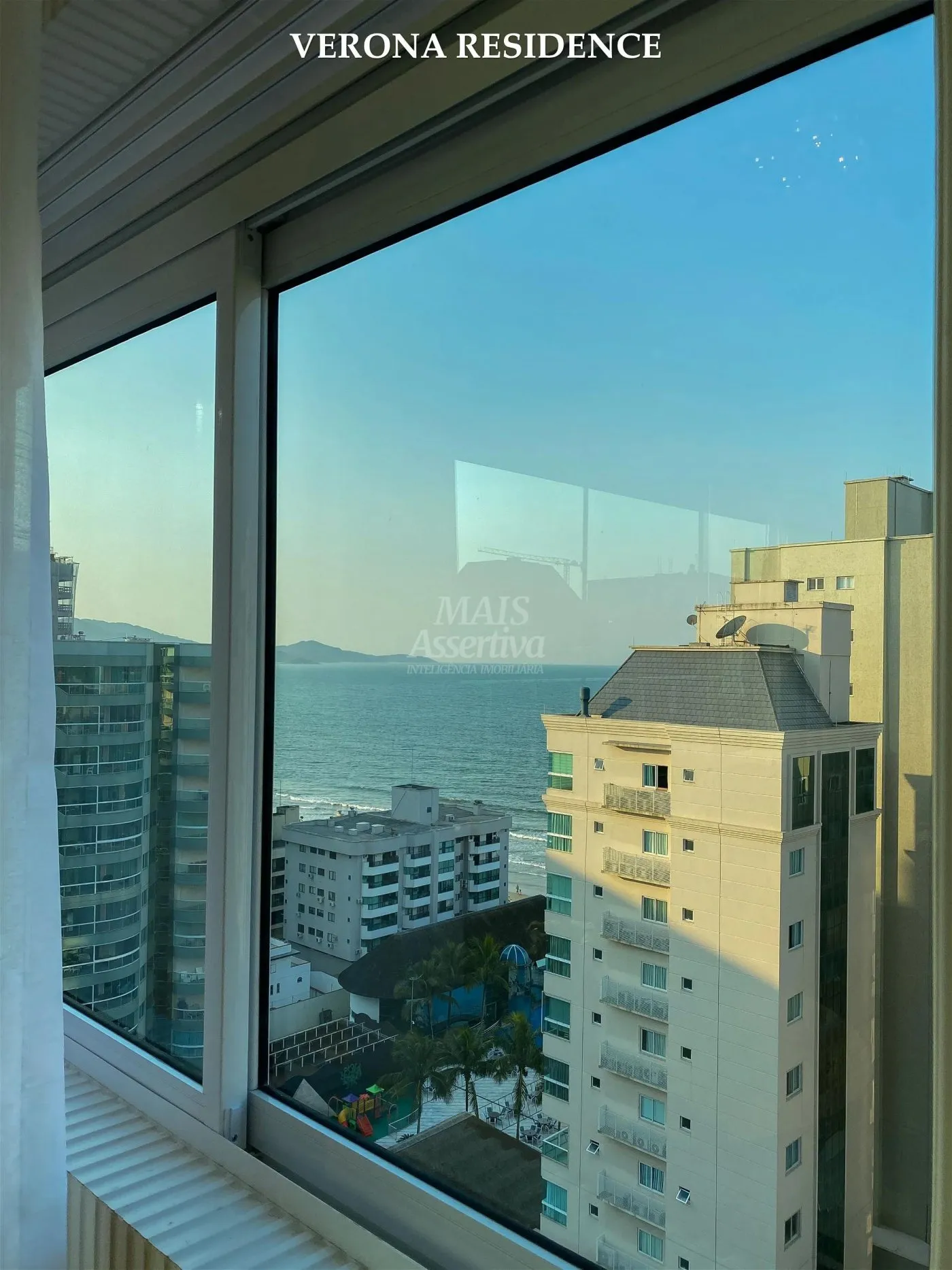Imagem Excelente Apartamento com 03 Suítes para Venda em Itapema Meia Praia