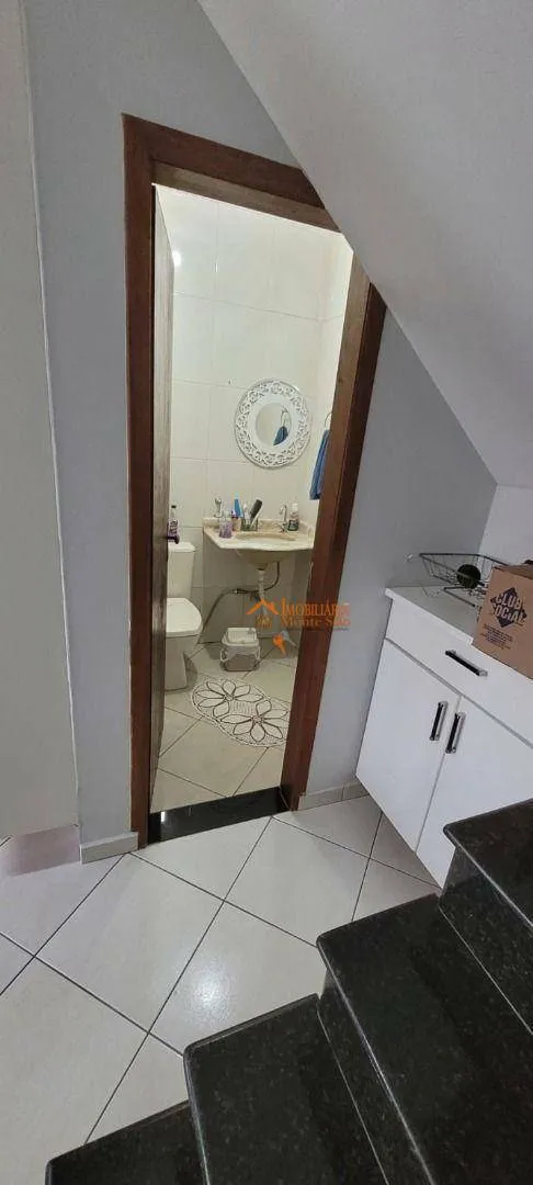 Imagem Sobrado com 2 dormitórios à venda, 114 m² por R$ 650.000,00 - Parque Continental I - Guarulhos/SP