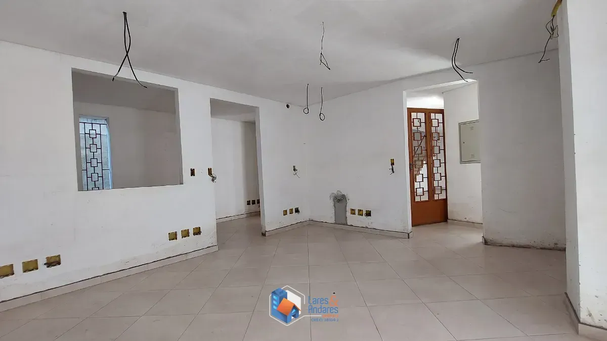 Imagem Casa para venda em Brooklin com 3 quartos, sendo 2 suítes, 477m²