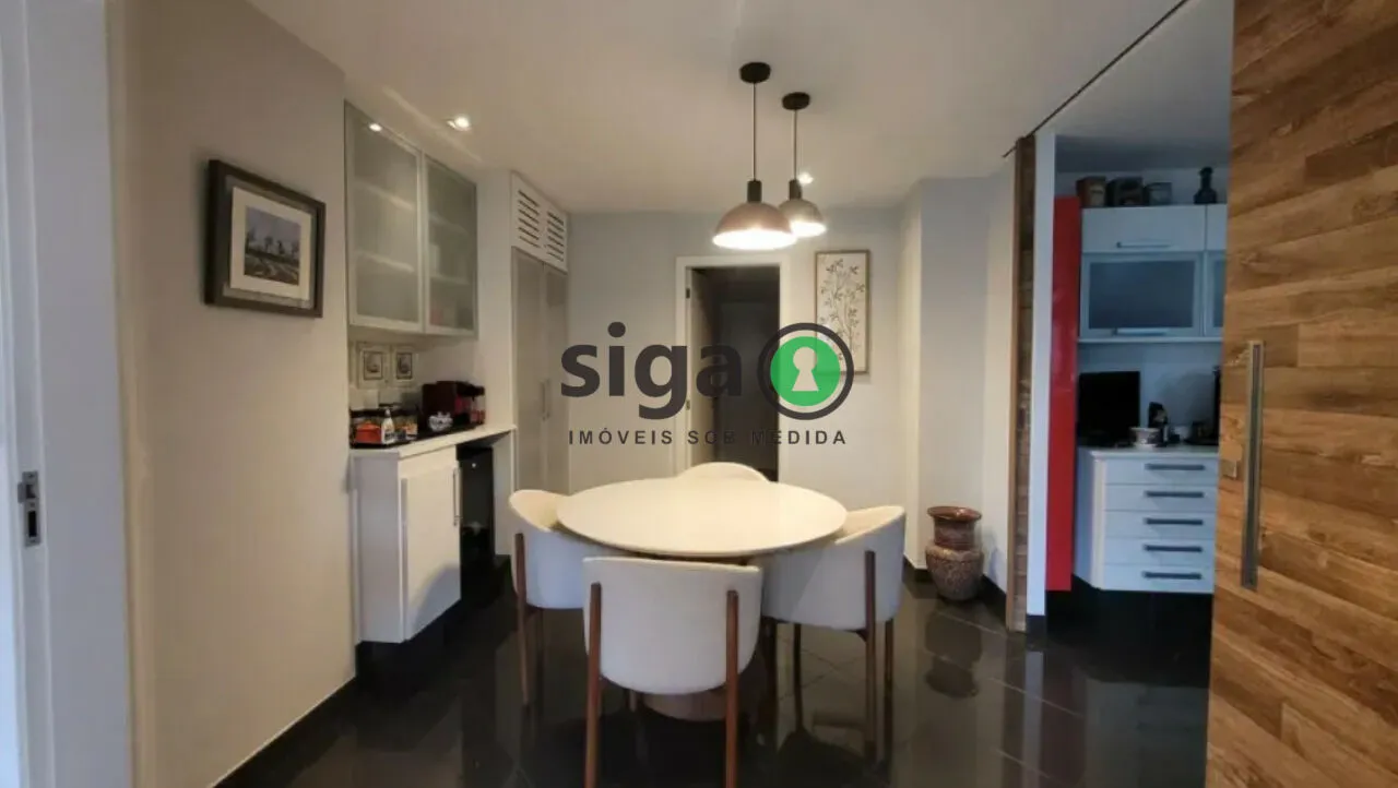 Imagem Apartamento de 220m² na Vila Suzana com 3 suítes e 4 vagas fixas!