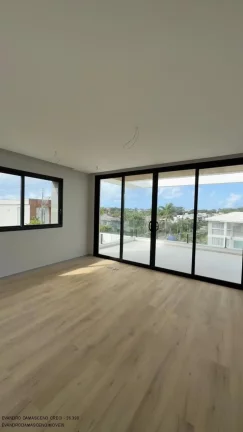 Imagem Espetacular Casa de Alto Padrão em Condomínio na Vila de Abrantes, Camaçari-BA: 5 Quartos, 5 Suítes, 3 Salas, 1 Banheiro, 4 Vagas, 310m² de Área. Venha Conferir!