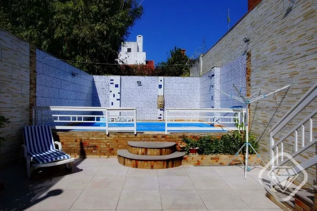 Imagem Uma casa completa e cheia de conforto no coraÃ§Ã£o de Ipanema!

Brilhante ImÃ³veis vende bela residÃ...