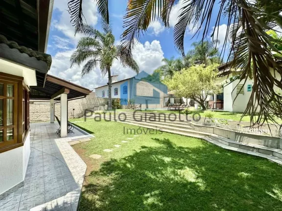 Imagem Casa Alto Padrão à venda Condomínio Granja Viana II