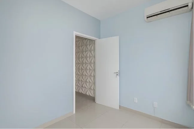 Imagem Sala para venda no bairro Centro Histórico em Porto Alegre